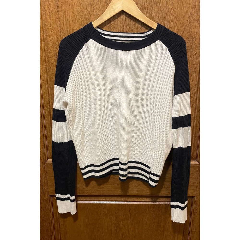 FAHERTY Women's Faherty Throwback Crew Sweater